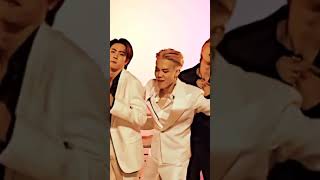 Aşk Bts Ile Yaşanıyor