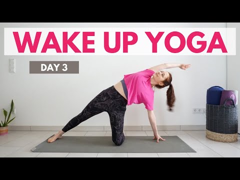 10 min WAKE UP MORNING YOGA | 30 Day Morning Yoga Challenge | DAY 3