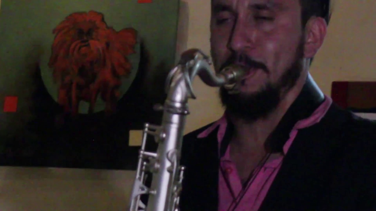 Omar Romero. Servicios Musicales