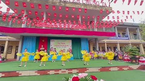 Thầy cô cho em mùa Xuân