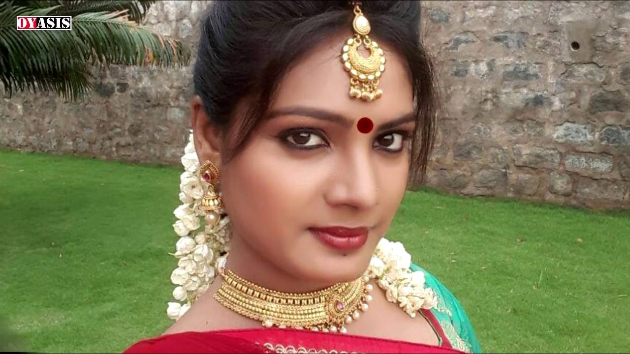 నుధుటిఫై కుంకుమ ఎందుకు ధరించాలి ? - oyasis