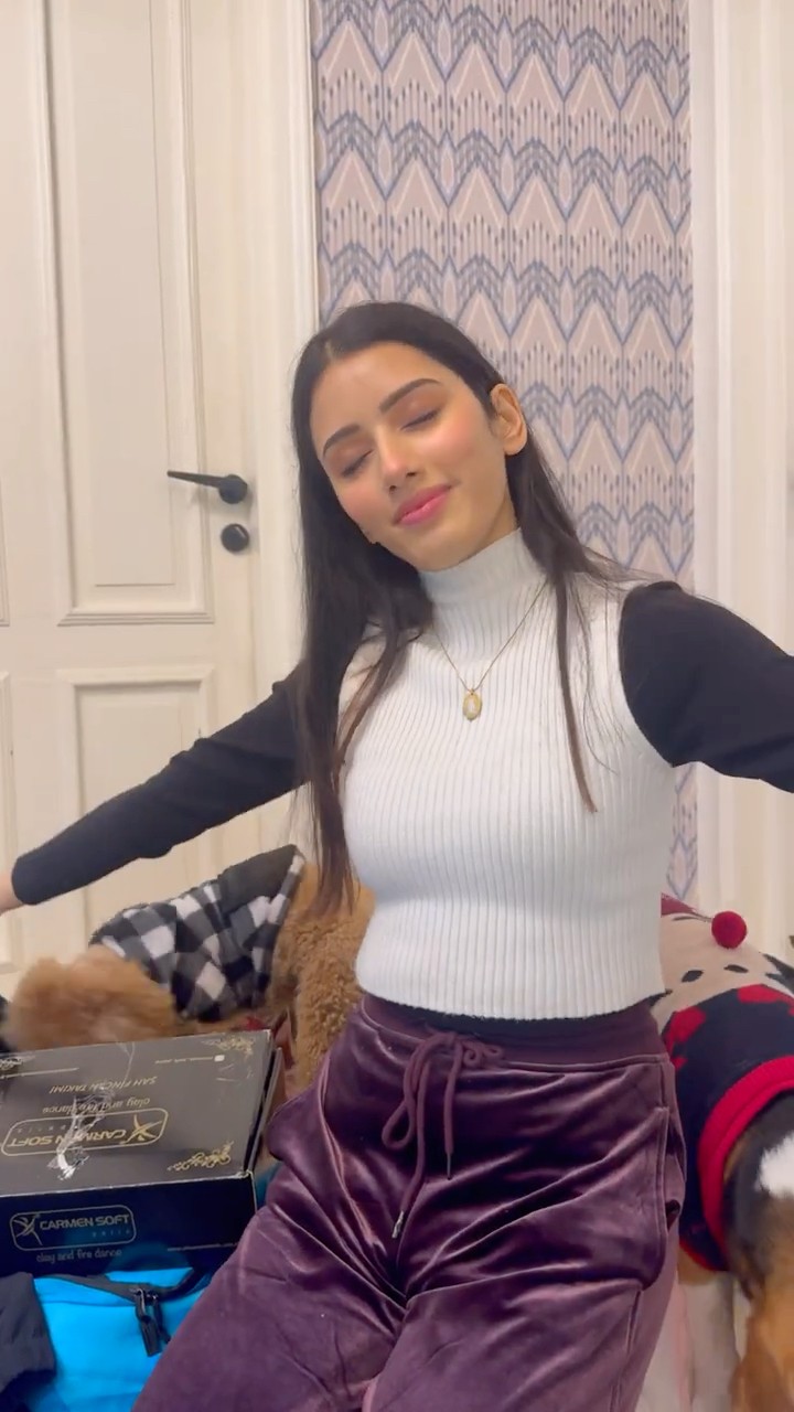 Yeh Bag Bachayega Hazaaro Rupay ? #minivlog #neetubisht #lakhneet #youtubeshorts