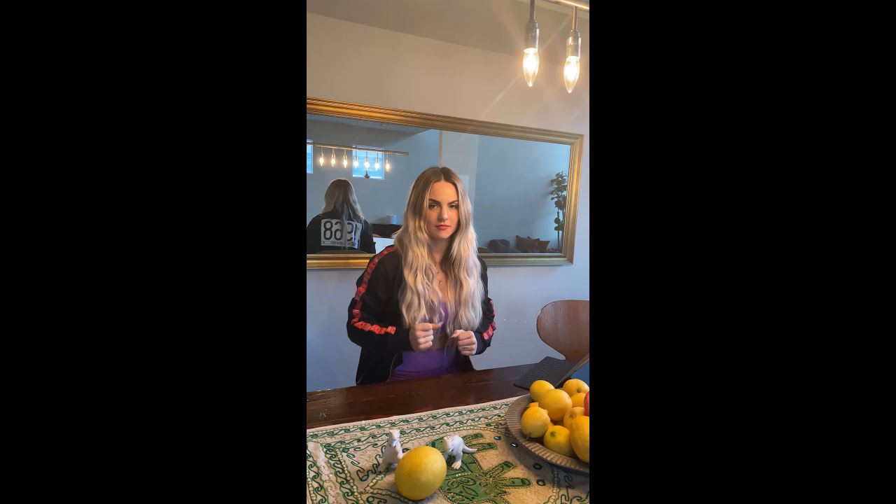 JoJo - Chill (Stay In) [Live From Home]