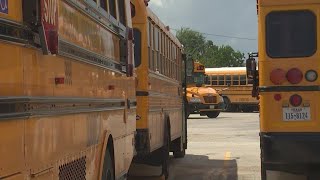 HISD offering $2,000 signing bonus to new drivers