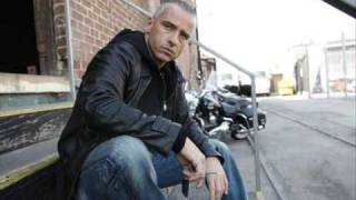 Watch Eros Ramazzotti Nomadi Damore video