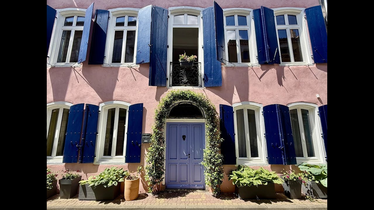 Grand and stylish 19th century townhouse for sale in the Aude, France - Ref. BVI80386