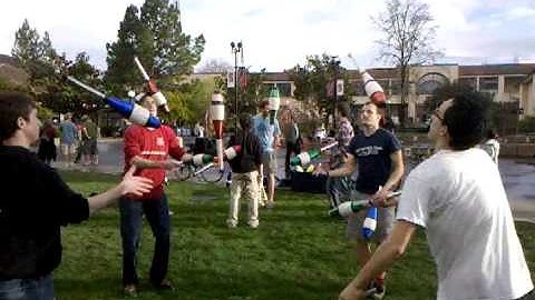 Club Passing 2 - the Down With Gravity Juggling Club