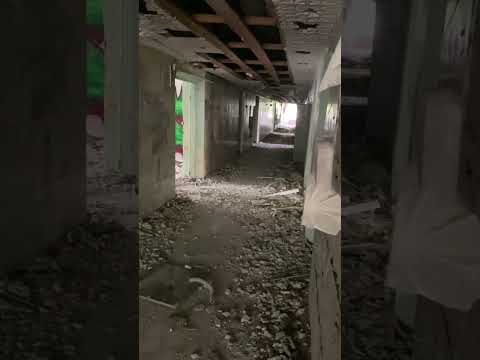 Это не Чернобыль но тоже жутко заброшенная больница