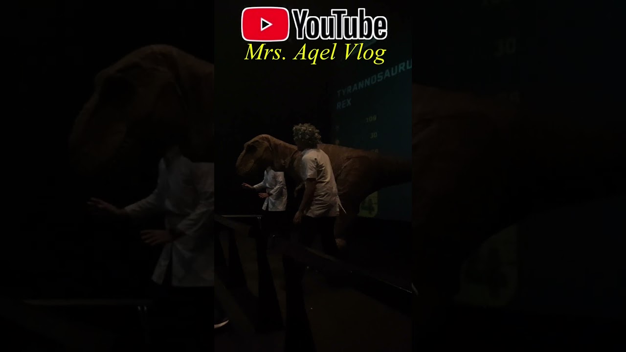 TRICERATOPS vs T-REX