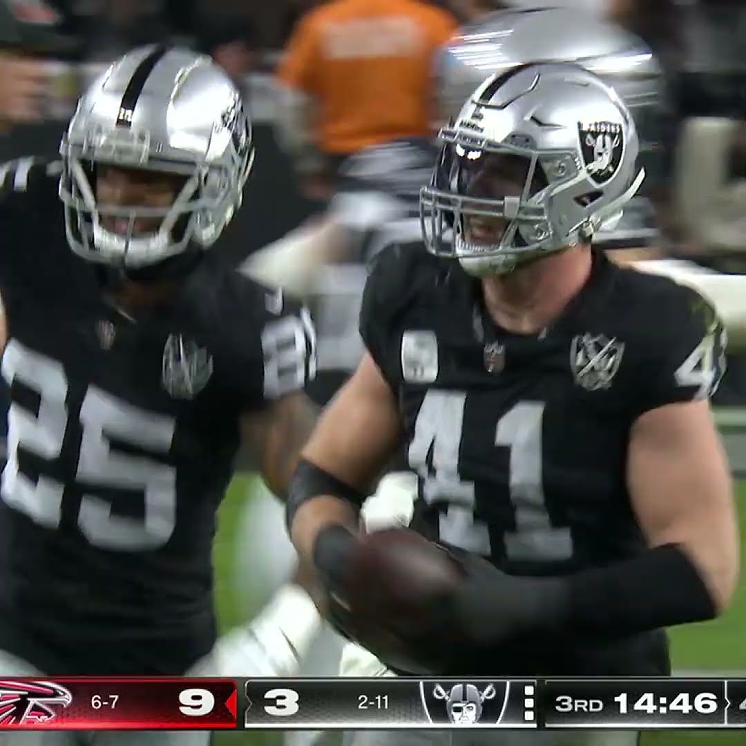 Robert Spillane intercepts the Kirk Cousins pass vs. Atlanta Falcons