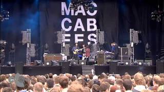 The Maccabees - Feel To Follow live op Best Kept Secret 2013