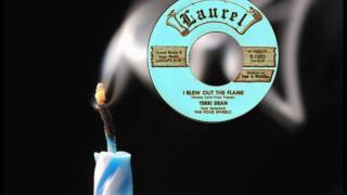 TERRI DEAN & FOUR WHEELS - I Blew Out the Flame (1959) Doo-Wop chords