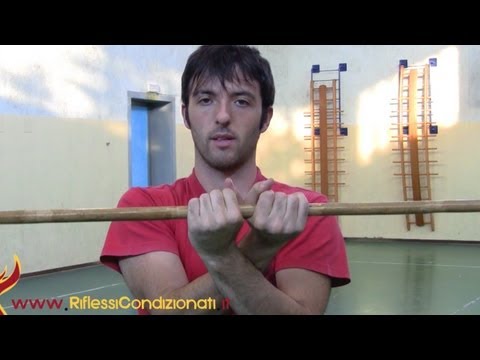 Video: Come Ruotare Un Bastone
