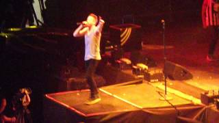 Macklemore & Ryan Lewis - Same Love - Italy 9/10/13