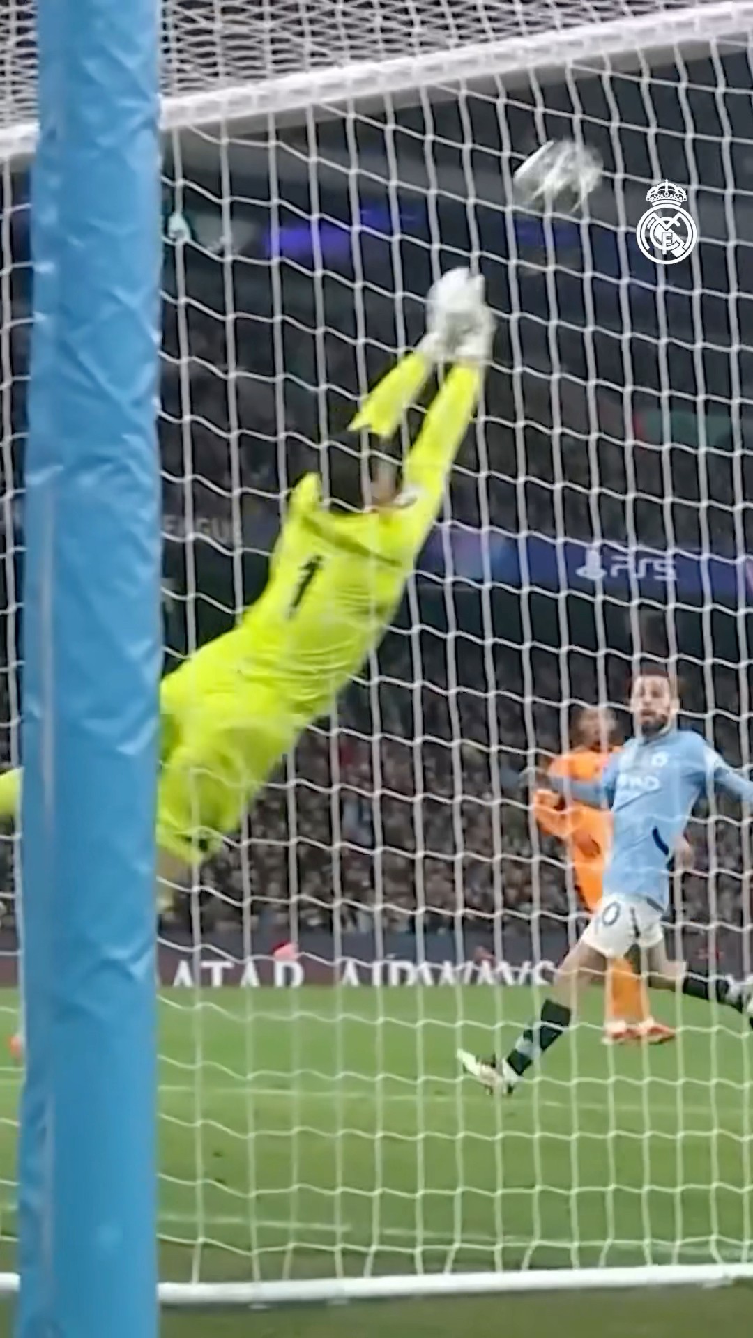 ✈️ #Courtois Airlines! #UCL #RealMadrid