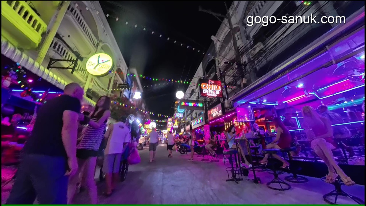 Year-End Walk on Soi Chaiyapoon 🌆🌙 | Ladyboy Bars & Nightlife 🇹🇭 | Pattaya Dec 2025