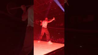 LOS ANGELES ROLL CALL 🚨 Who’s coming to the Kia Forum tonight? ☝️#OnTour #Maroon5