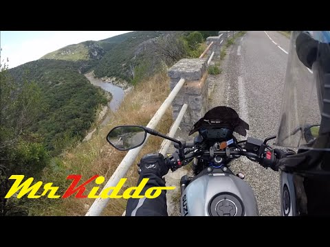 Ardèche Gorges on Suzuki SV650 – Riding Through the French Grand Canyon 🏞️
