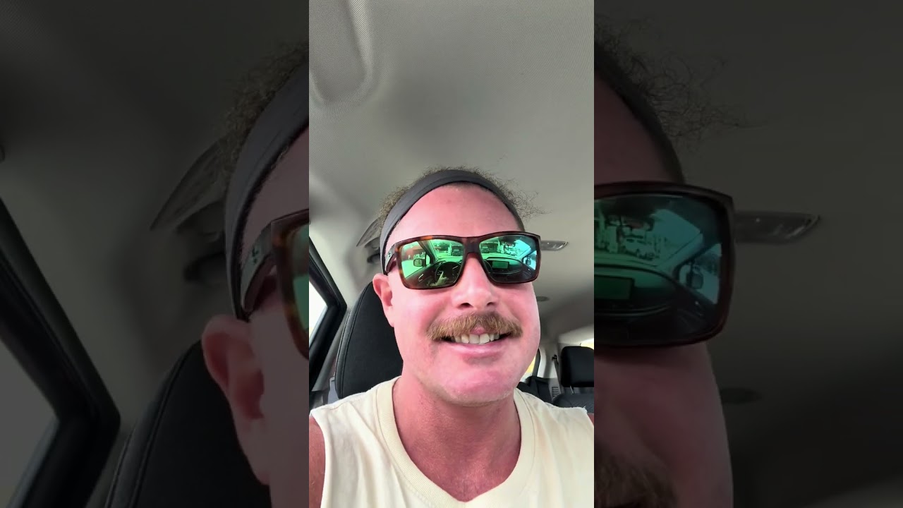 Flying over Whitsunday islands and drive back to Cairns (Day 23)