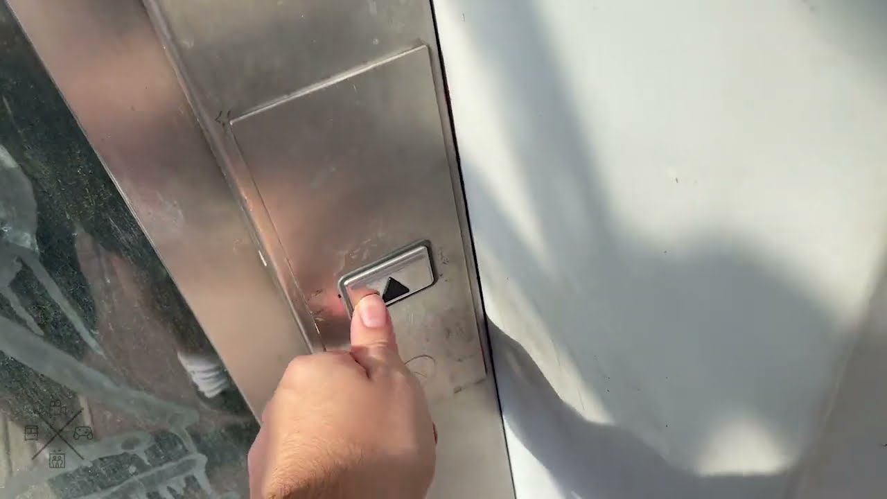 2006 Schindler EuroLift MRL traction elevator @ Nerantziotissa Station, Maroussi, Greece.