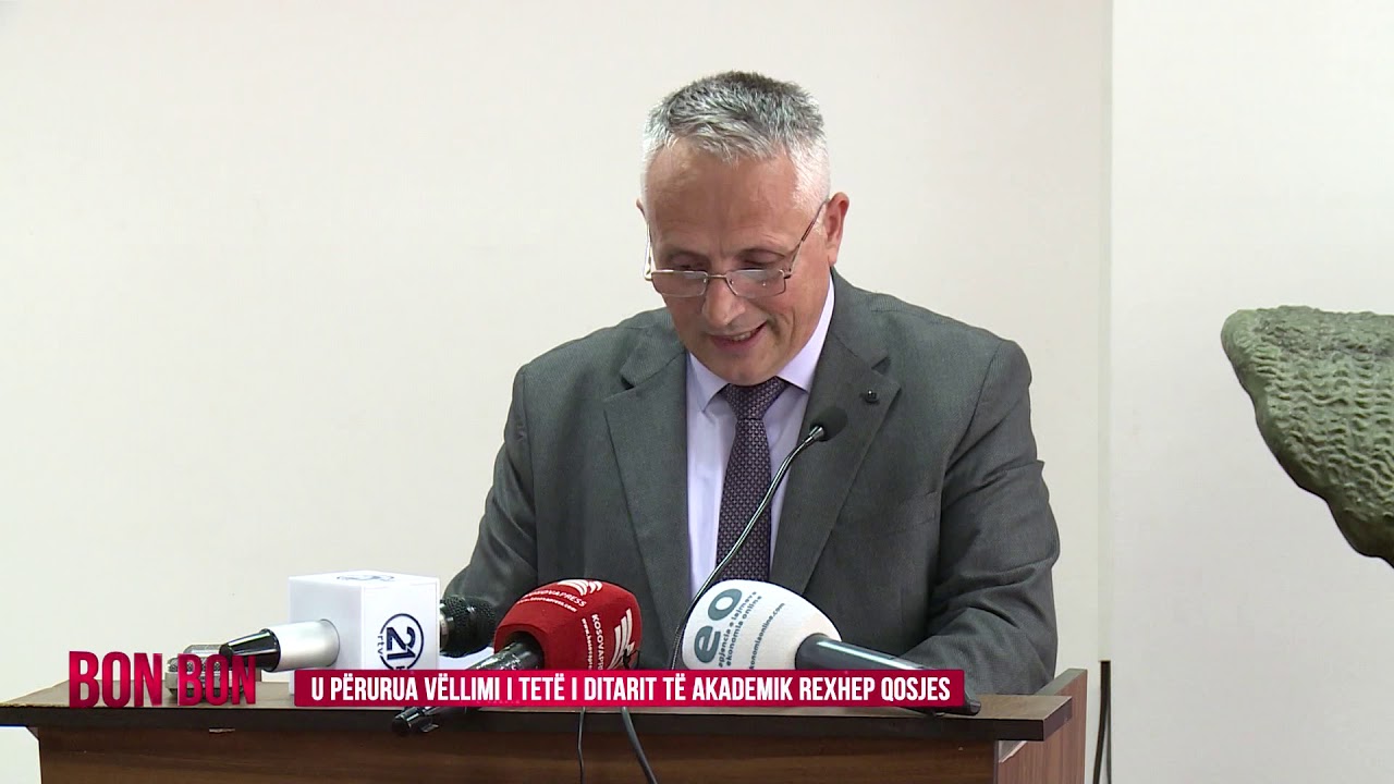 U PËRURUA VËLLIMI I TETË I DITARIT TË AKADEMIK REXHEP QOSJES 06.06.2019 newspaper mockup