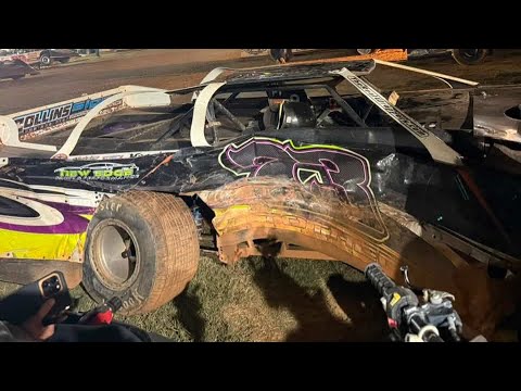 My first bad accident at friendship motor speedway 