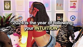 How to Connect to your Intuition for Beginners: What is it? Where to start? Anxiety vs. Intuition?