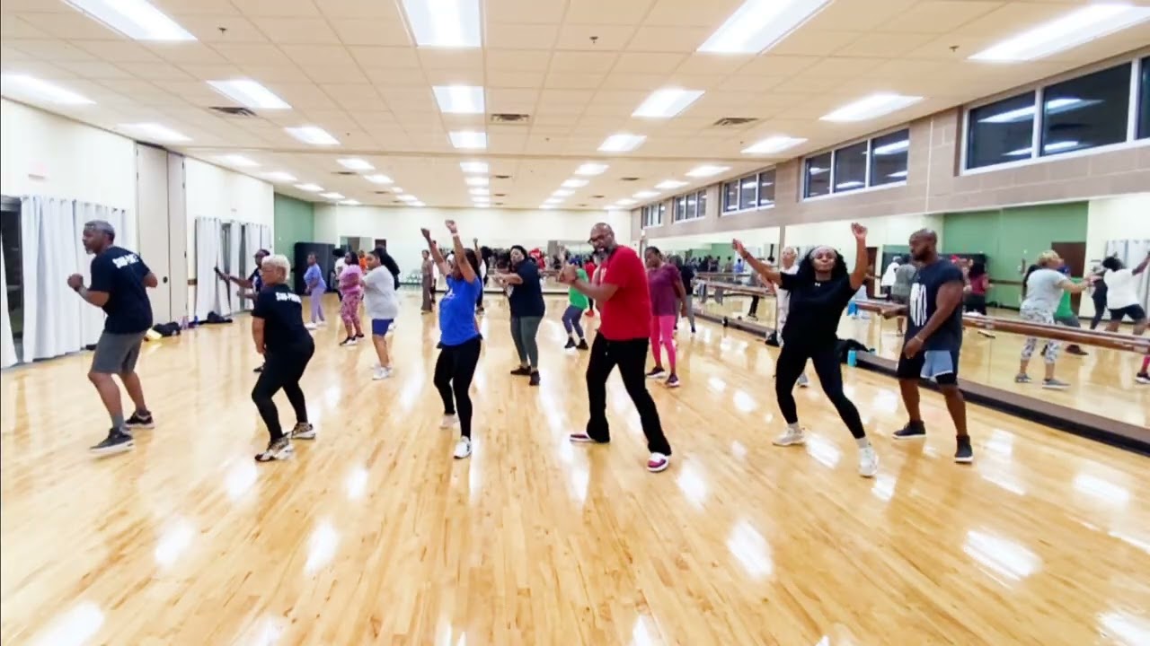 Мы Готовы к Линейному Танцу - 