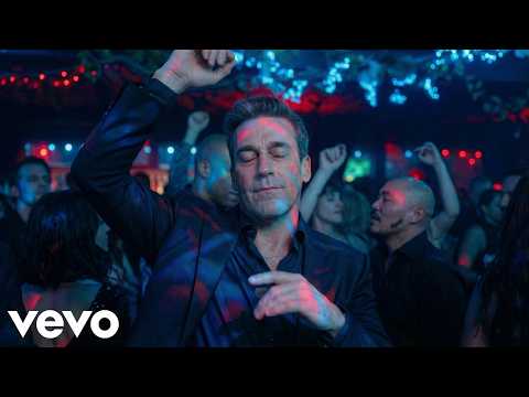 Kato Feat. Jon - Turn The Lights Off (GVNG. Remix) | Jon Hamm - Club Dance Scene