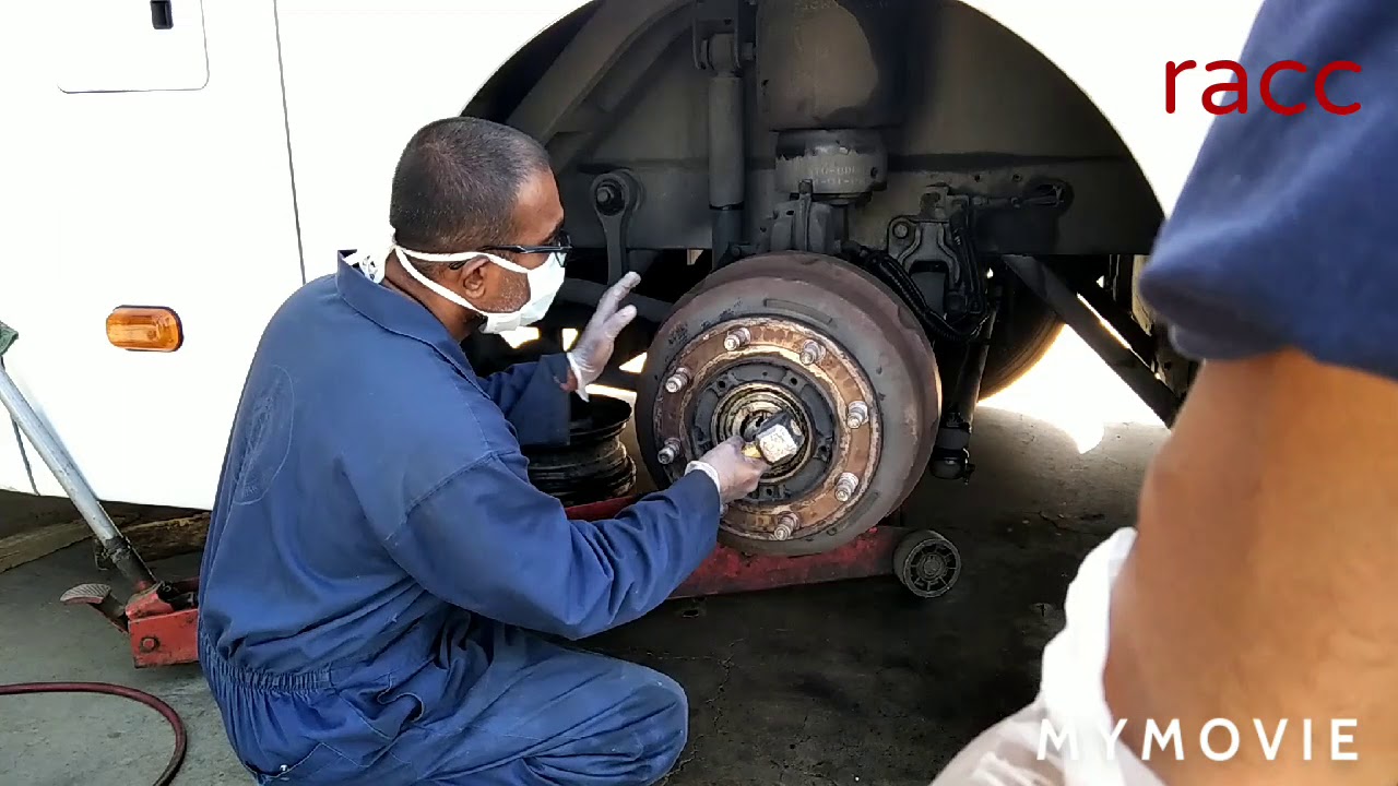 Hyundai universe brake job part 1 YouTube