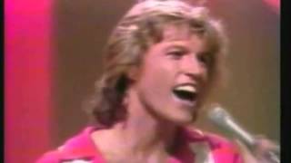 Video thumbnail of "ANDY GIBB- SHADOW DANCING -LIVE."