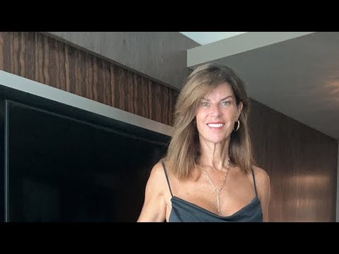 TheMaryBurke is going live! - YouTube