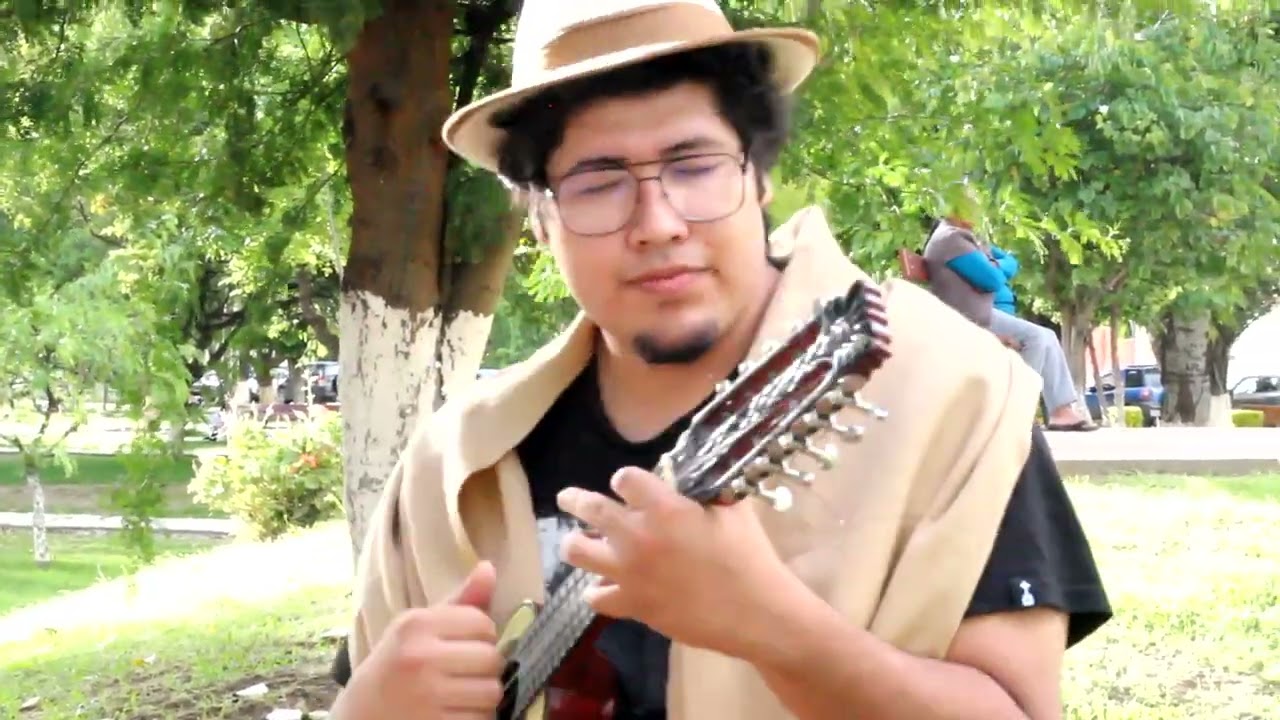 Sonia Vásquez - Bailando la Morenada