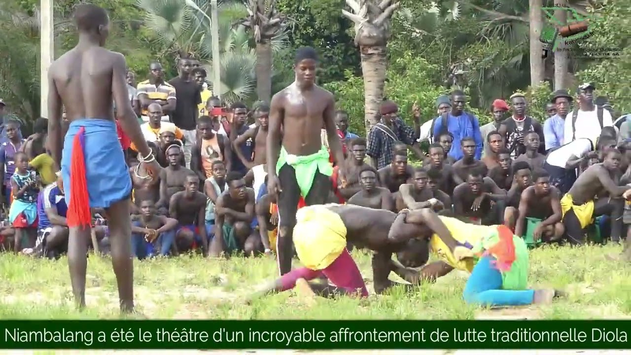 Lutte:C'est finalement un lutteur de Senghalene qui a réussi à terrasser le champion de Niambalang