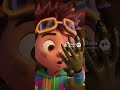 His hand starts turning into reptile skin - Danny Hoopenbiller™
