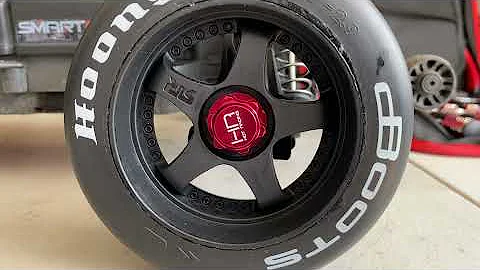 Arrma Big Rock  V3 DBoots Hoons (drag test run)