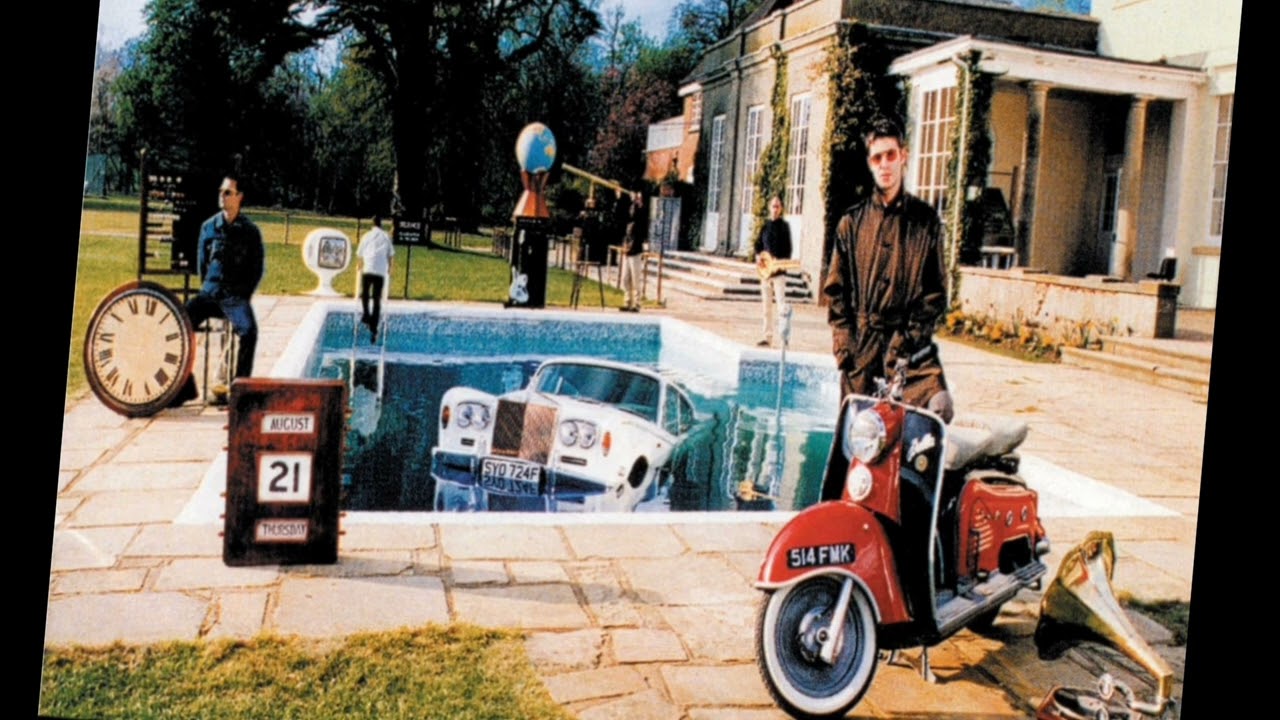 Oasis - Magic Pie (shortened with higher pitch)