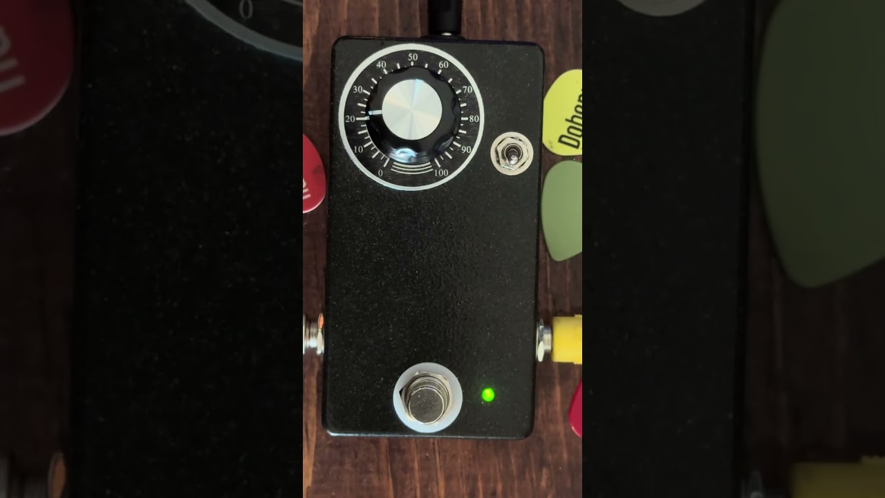 Dallas Rangemaster  Treble Booster BC109C Guitar Pedal Demo