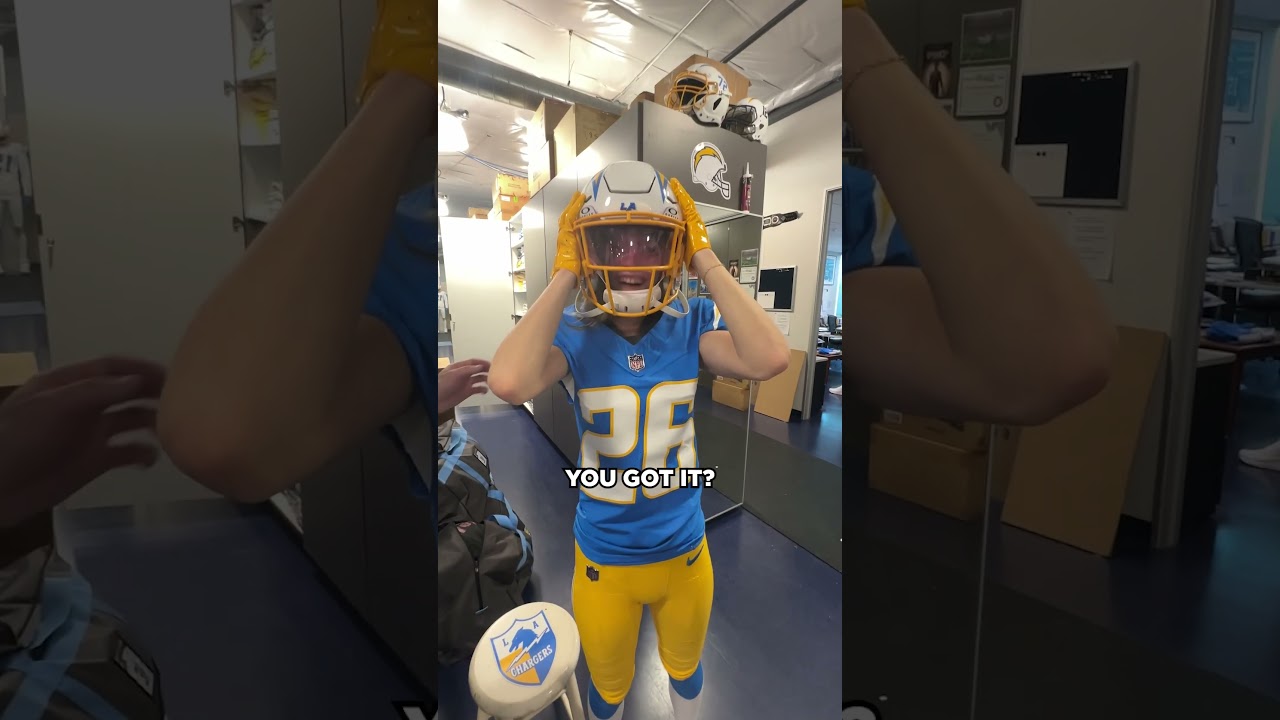 how nfl players get dressed