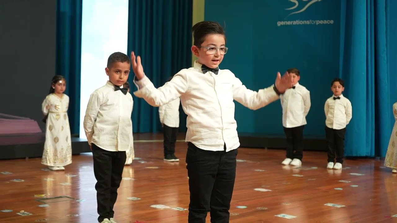 حفل تخريج قسم الروضة دولي 2024-2025 / فقرة اقرأ وارتقي