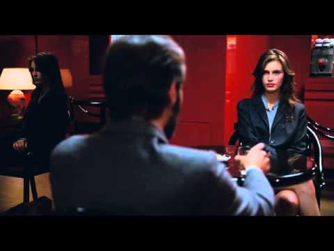 Joven y bonita - Trailer subtitulado en español