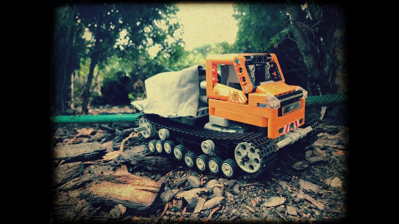 LEGO RC TRACKED VEHICLE (42060 MOD)