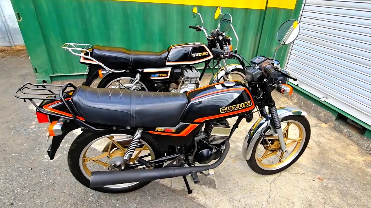 SUZUKI RG80EとRG125Eのエンジン音。 - YouTube