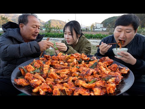 (Stir-<strong>fried</strong> Conger Eel <strong>on</strong> a cauldron lid) 요리&amp;amp;먹방!! - Mukbang eating show