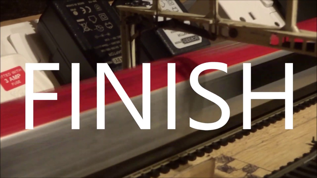 Model Train Race Voyager vs Intercity 125 (Class 220 vs Class 43