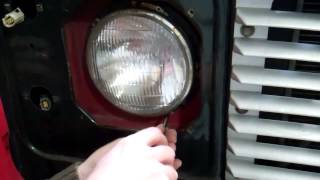 Classic LAND ROVER Defender LED headlight upgrade Part 2 - Removing your old headlamp
