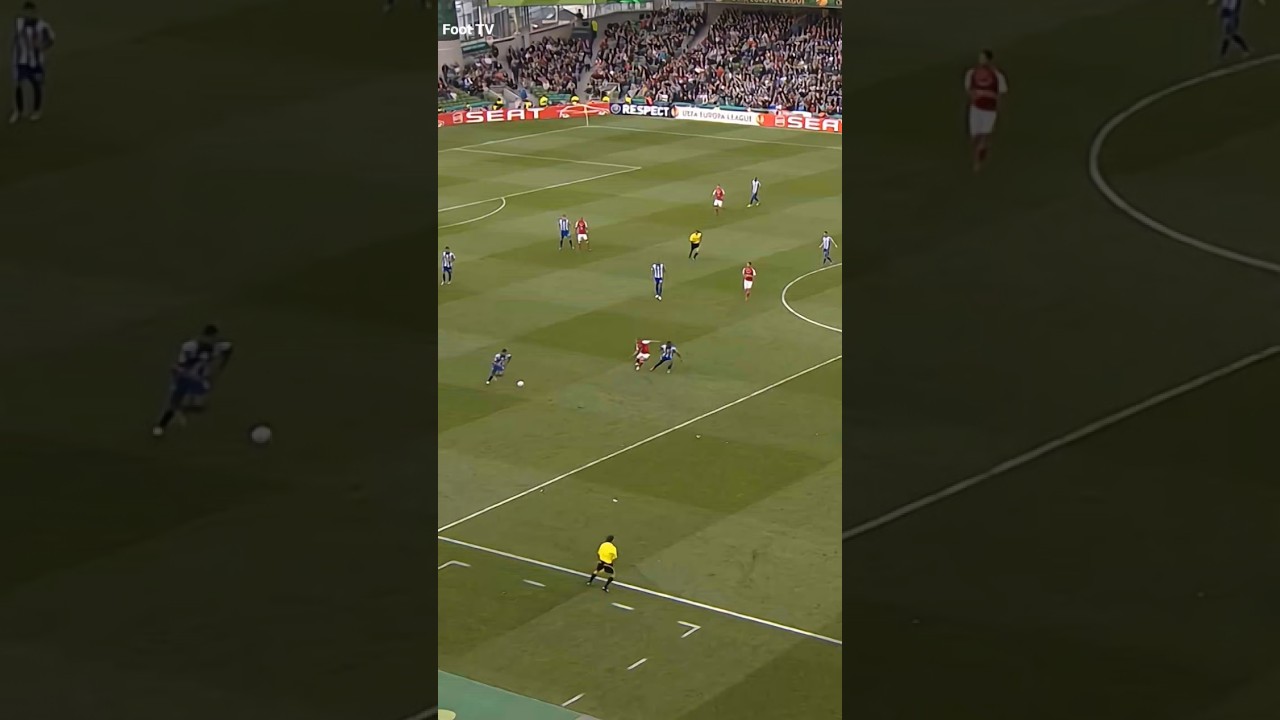 La tête de Falcao lors de la finale 2011 🤩