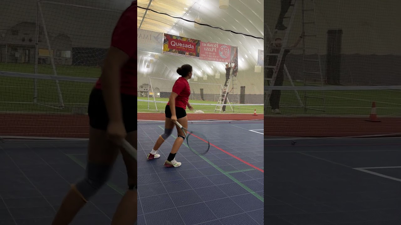 Warming up with Izzy a 72 ball rally. 