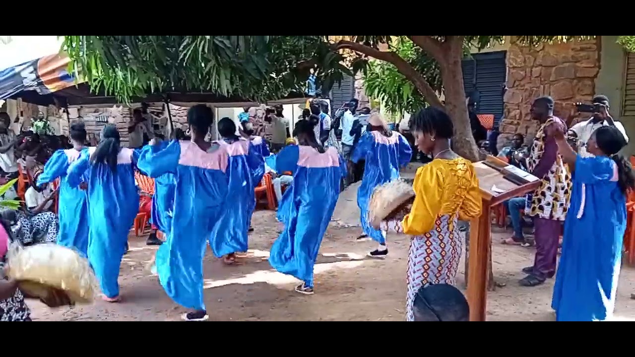 fête de moisson de l'église de Bacodjicoroni Espérance Dimanche video 2