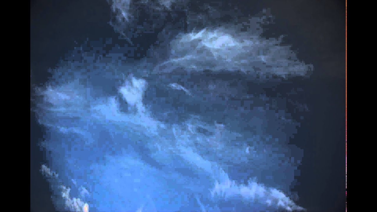 Cirrus fibratus and cumulus fractus